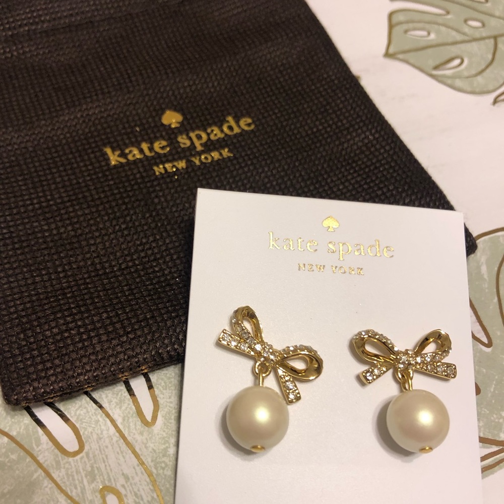 Kate Spade bow and pearl earrings